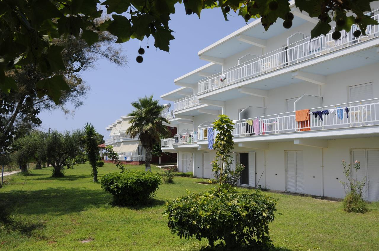Apartments Hotel Alexandros Arkoudi Exterior foto